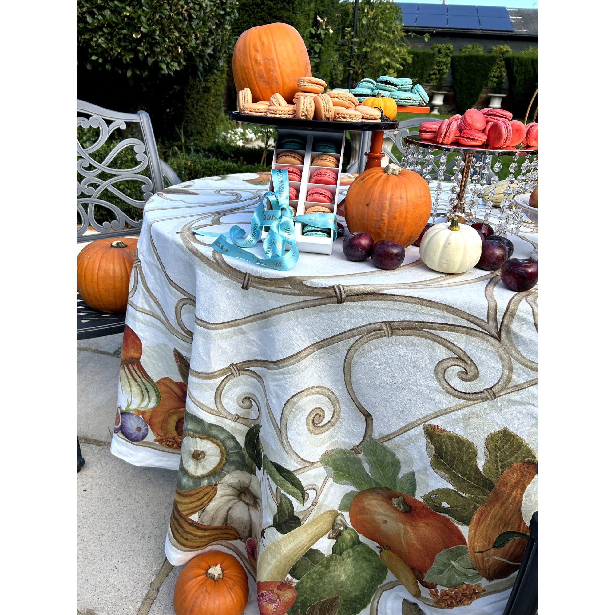 Autumn Caroline Table cloth