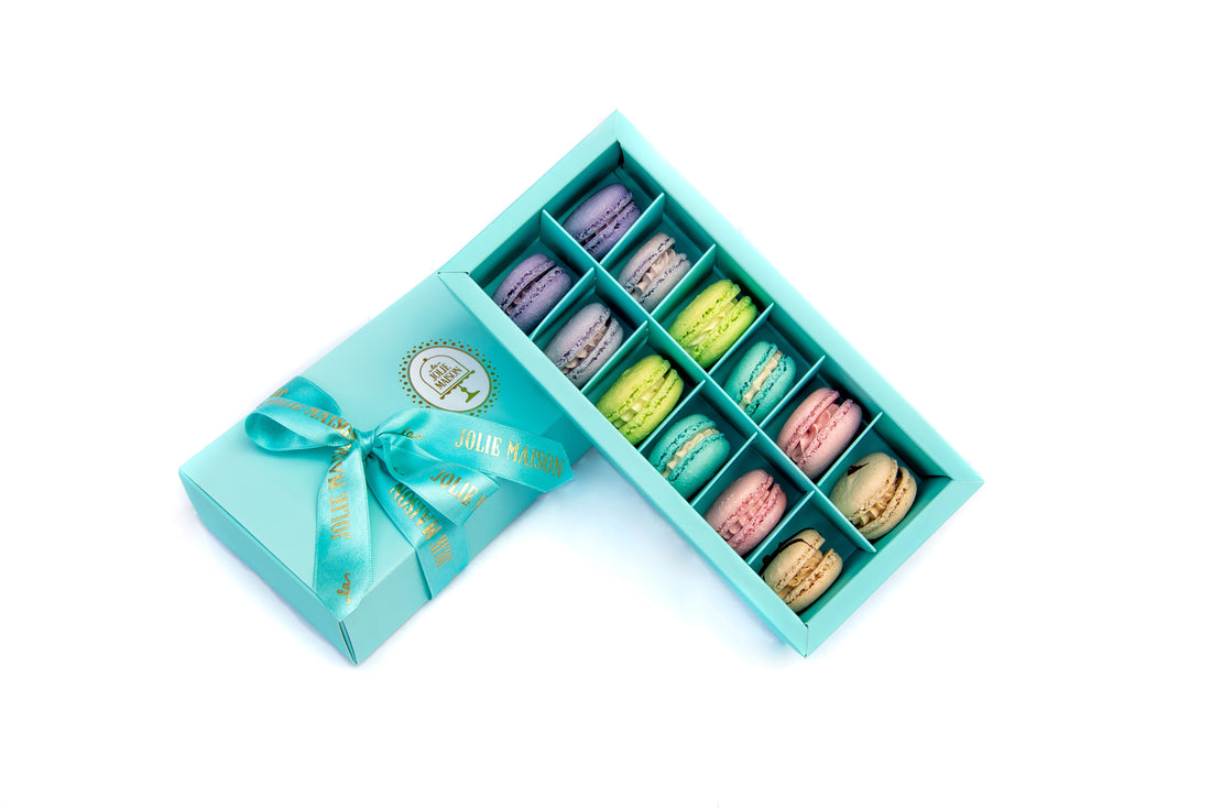 Box of 12 Macarons